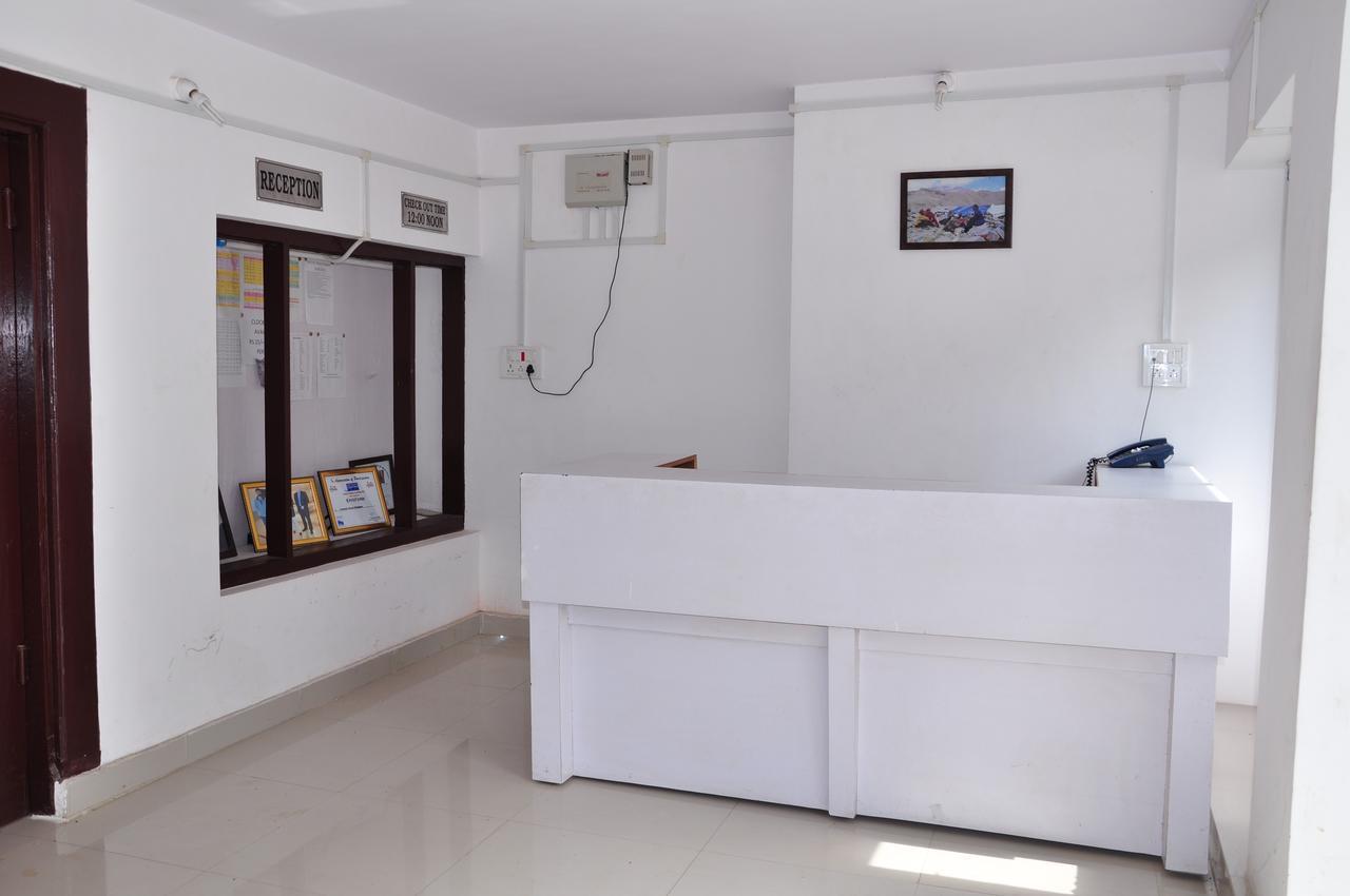 Hotel Kashmir House Pahalgām Exterior foto